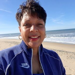 Meet your Posher, Treney